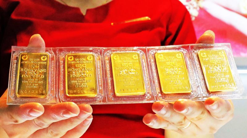 Giá vàng hôm nay 18/2/2024: Vàng trong nước chốt tuần trước thềm Vía Thần Tài tăng nhẹ 200.000 đồng/lượng chiều bán ra