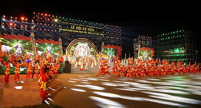 Một tiết mục thuộc chương tr&igrave;nh nghệ thuật.