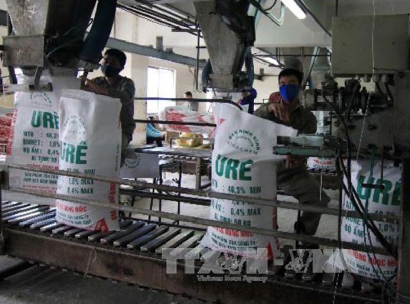 Giá phân bón trong nước bám sát đà tăng trên thế giới