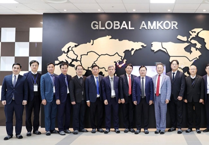Đoàn công tác tỉnh Bắc Ninh thăm và làm việc với Tập đoàn Amkor (Hàn Quốc) tháng 11/2023.