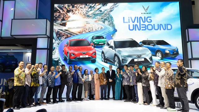 VinFast tham gia triển lãm ô tô tại Indonesia