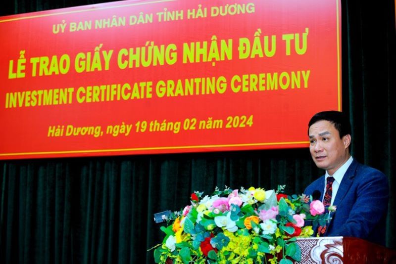 Chủ tịch UBND tỉnh Hải Dương Triệu Thế Hùng phát biểu taj lễ trao giấy chứng nhận đầu tư