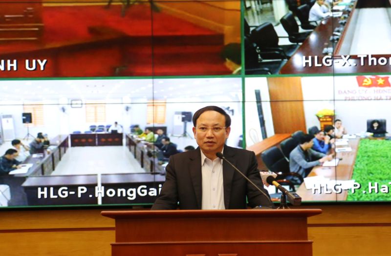 Ông Nguyễn Xuân Ký, Ủy viên Trung ương Đảng, Bí thư Tỉnh ủy, Chủ tịch HĐND tỉnh phát biểu tại hội nghị.