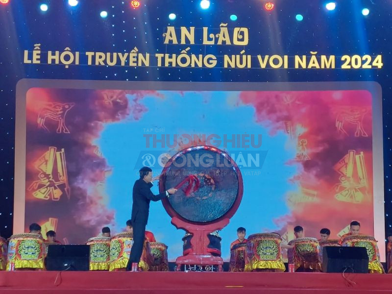 Hải Phòng khai mạc Lễ hội truyền thống Núi Voi năm 2024