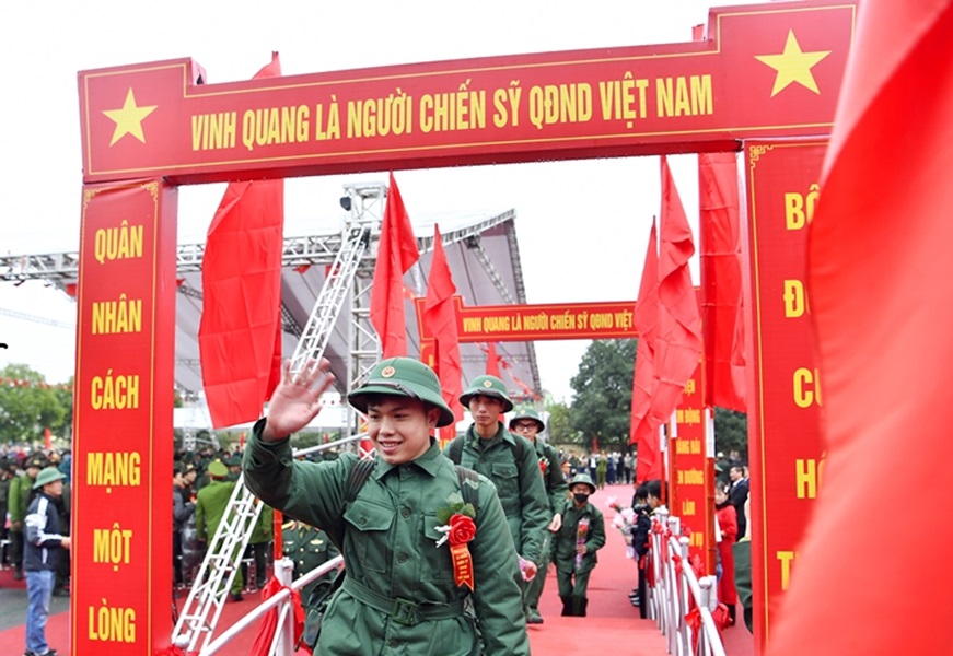 Lễ giao nhận quân tại huyện Kim Động, tỉnh Hưng Yên