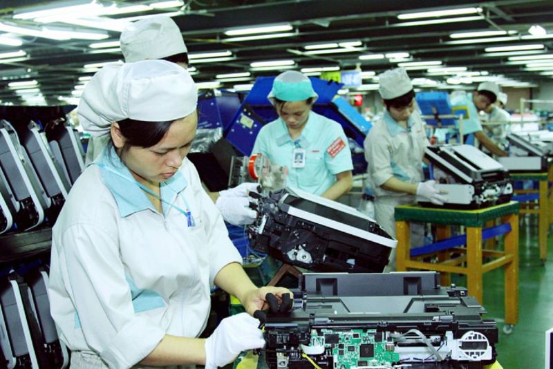 Việt Nam tăng nhập khẩu nhiều nhất ở nhóm hàng máy vi tính, sản phẩm điện từ và linh kiện đạt 8,56 tỷ USD, tăng 2 tỷ USD.