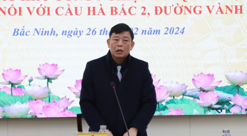 Phó Chủ tịch UBND tỉnh Bắc Ninh Ngô tân Phượng chủ trì cuộc họp.