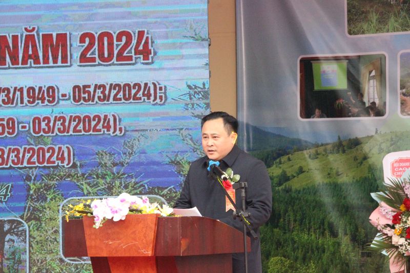Phó Chủ tịch UBND tỉnh Lạng Sơn Lương Trọng Quỳnh phát biểu tại ngày hội