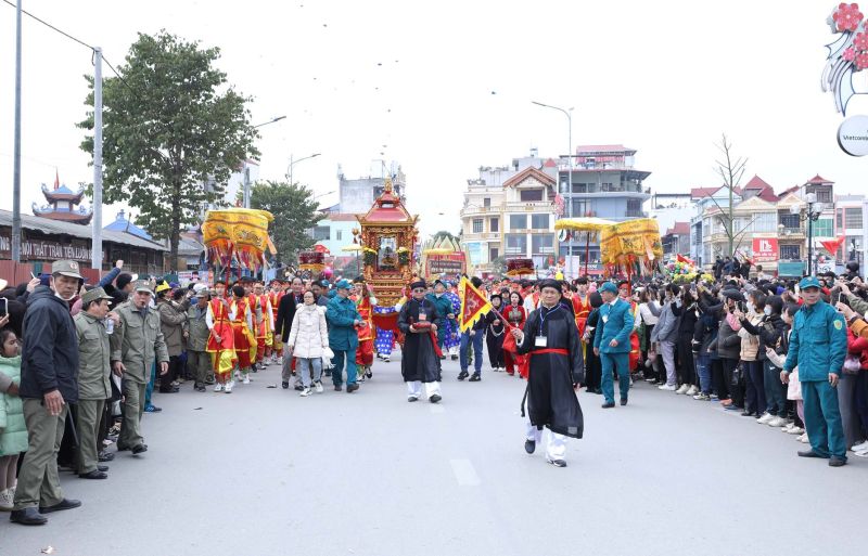 Đây là 2 lễ hội có quy mô lớn nhất trong năm của tỉnh Lạng Sơn thu hút hàng vạn người dân và du khách tham gia