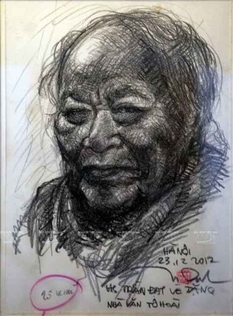 Nhà văn Tô Hoài, họa sỹ Trần Đạt ký họa Nhà văn Tô Hoài, họa sỹ Trần Đạt ký họa