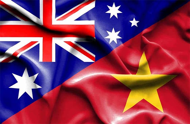 Việt Nam là đối tác thương mại lớn thứ 14 của New Zealand. Kim ngạch thương mại hai chiều tăng đều, năm 2023 đạt 1,3 tỷ USD.