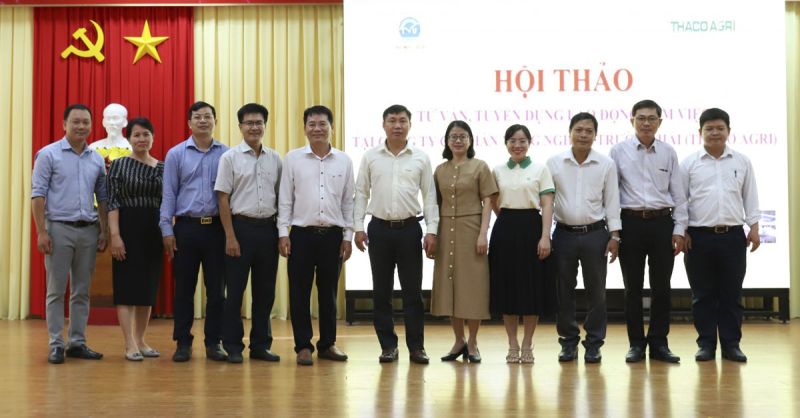 THACO AGRI phối hợp tổ chức Hội thảo tư vấn, tuyển dụng lao động làm việc tại Trường Đại học Trà Vinh