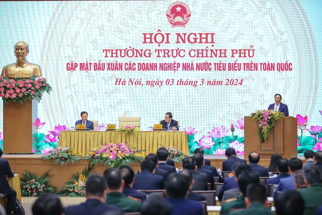 Thủ tướng: 'Không để doanh nghiệp đến xin, đến kêu thì mới làm'