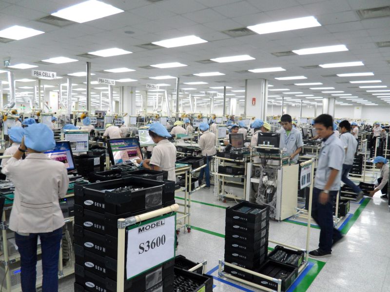 Samsung Electronics Việt Nam (SEV) đã được Chính phủ chấp thuận về việc sẽ được hưởng những ưu đãi cao nhất cho giai đoạn II của dự án SEV.