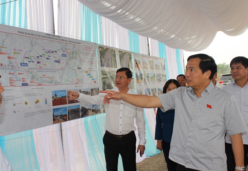 Đoàn giám sát Quốc hội kiểm tra tiến độ cao tốc Biên Hòa – Vũng Tàu