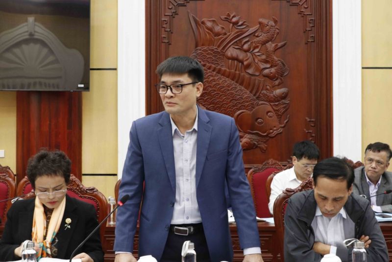 Phó Giám đốc Sở Văn hóa Thể thao và Du lịch Nguyễn Văn Ảnh phát biểu tại hội nghị