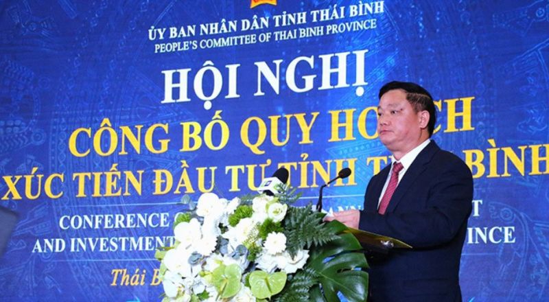 Ông Nguyễn Khắc Thận, Phó bí thư Tỉnh ủy, Chủ tịch UBND tỉnh Thái Bình phát biểu tại Hội nghị Công bố Quy hoạch tỉnh.