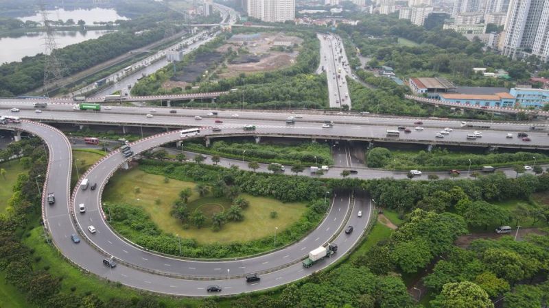 Thành phố Hà Nội sẽ đầu tư xây dựng nhiều dự án giao thông tại cửa ngõ phía Nam Thủ đô nhằm giảm thiểu tình trạng ùn tắc.