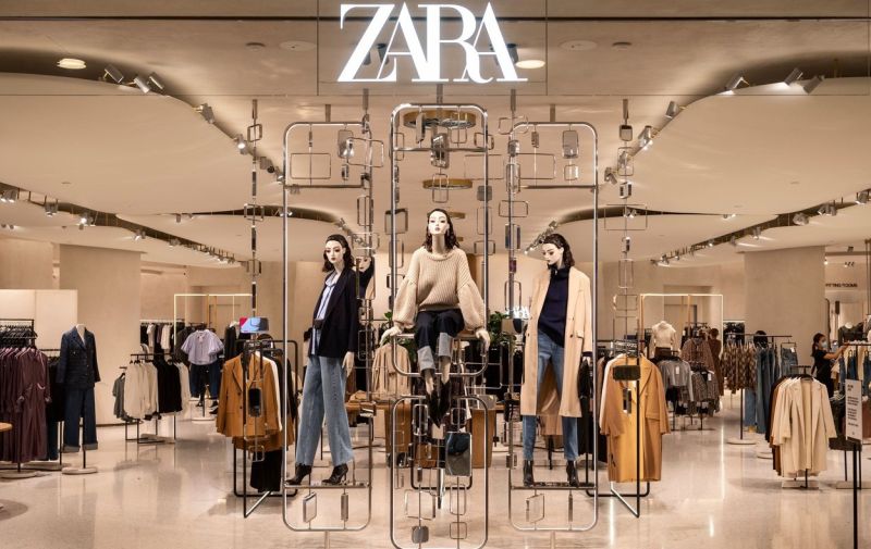 Các nhà đầu tư muốn chủ sở hữu Zara - Inditex theo chân các đối thủ H&M và Primark trong việc công khai danh sách đầy đủ các nhà cung cấp, để họ có thể đánh giá rủi ro chuỗi cung ứng của công ty này tốt hơn.