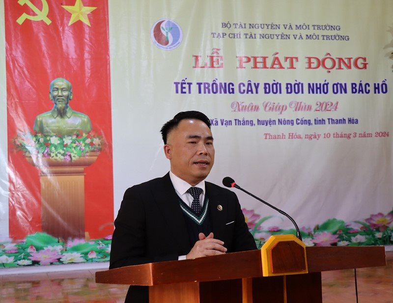 TS. Đào Xuân Hưng, Tổng Biên tập Tạp chí Tài nguyên và Môi trường phát biểu tại buổi lễ