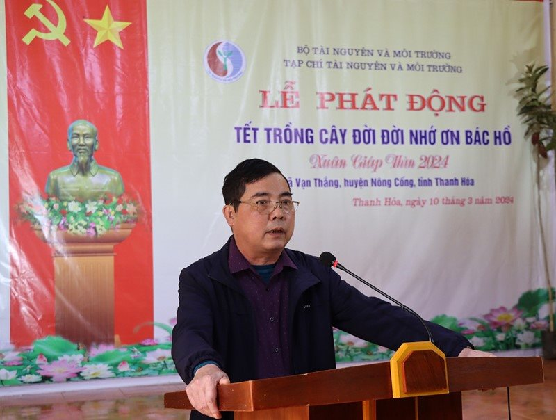 Ông Châu Hồng Tuấn, Chủ tịch UBND xã Vạn Thắng phát biểu tại buổi lễ