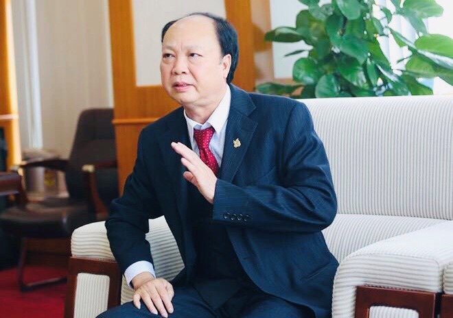 Ông Nguyễn Đình Thắng trao đổi với phóng viên Tạp chí Thương hiệu và Công luận.