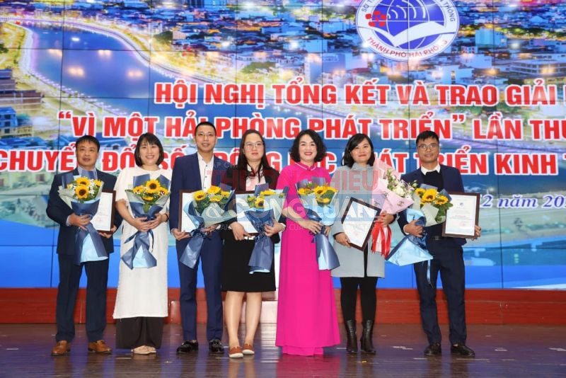 Hội nghị tổng kết và trao giải báo chí 