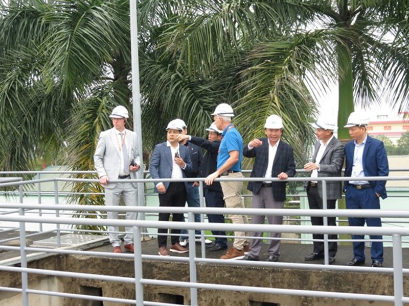 Đoàn công tác tham quan thực tế tại Nhà máy nước Cẩm Thượng (thành phố Hải Dương)