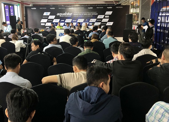 Quang cảnh buổi họp b&aacute;o. Ảnh: Viết Hiền