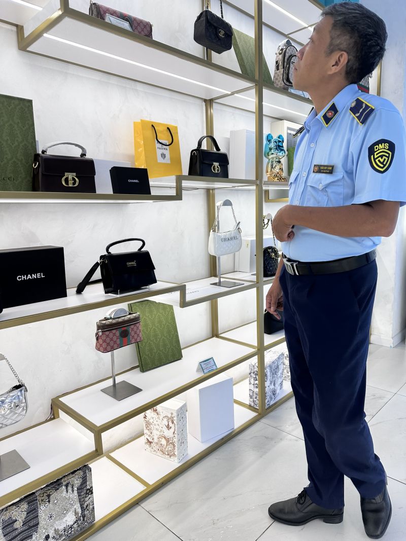 Khánh Hòa xử phạt 02 cơ sở buôn bán hàng hóa giả mạo nhãn hiệu đã được bảo hộ tại Việt Nam