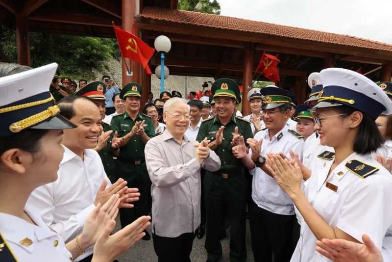 Tổng Bí thư Nguyễn Phú Trọng thăm Cửa khẩu quốc tế Hữu Nghị, tỉnh Lạng Sơn_Ảnh: TTXVN