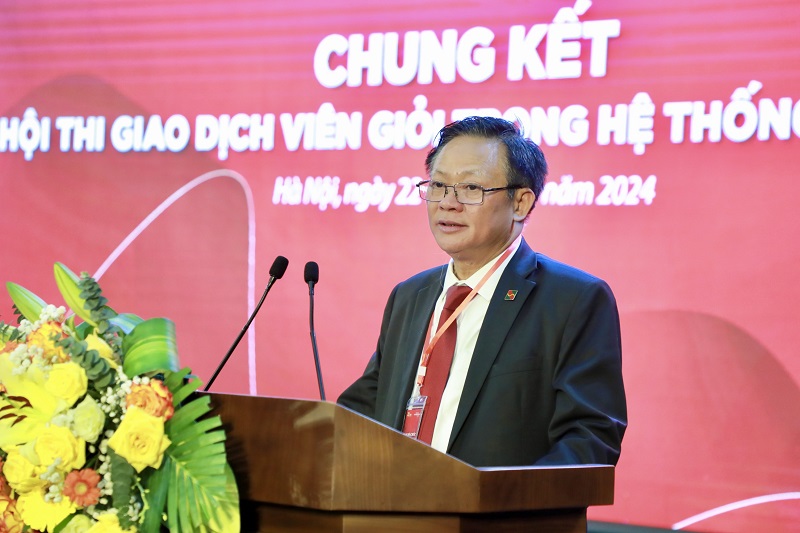 Ông Nguyễn Quang Hùng, Phó Tổng Giám đốc, Trưởng ban Tổ chức phát biểu khai mạc Hội thi