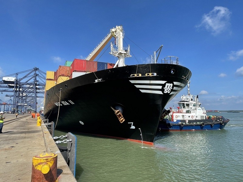 Cho phép bến cảng SSIT chính thức tiếp nhận tàu container có trọng tải đến 199.273DWT