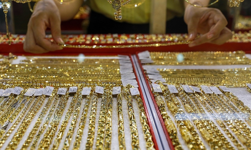 Giá vàng hôm nay 25/3: Vàng SJC neo mức hơn 80 triệu đồng/lượng