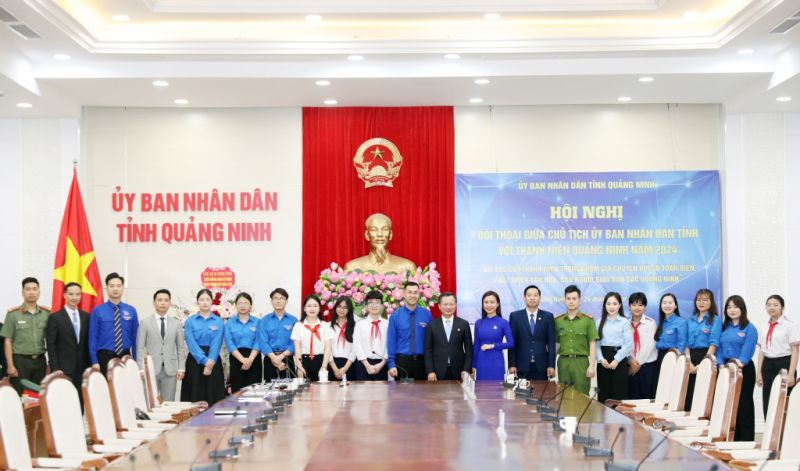 Chủ tịch UBND tỉnh Quảng Ninh Cao Tường Huy gặp gỡ, giao lưu cùng các ĐVTN tiêu biểu, ngày 24/3/2024.