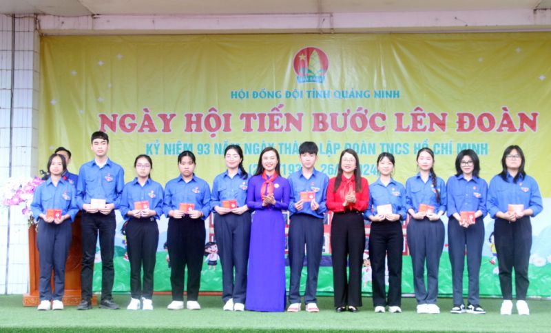 Xây dựng giá trị hình mẫu thanh niên Quảng Ninh thời đại mới