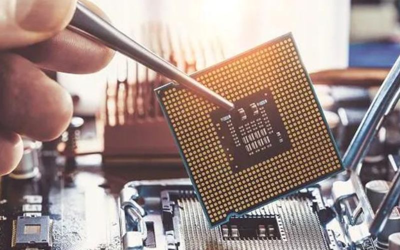 Lợi thế của Việt Nam là đã thiết lập đối tác chiến lược toàn diện với 04 cường quốc kinh tế, công nghệ, công nghiệp