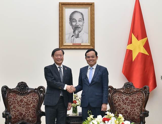 Phó Thủ tướng Trần Lưu Quang tiếp Phó Chủ tịch điều hành cấp cao Cơ quan hợp tác quốc tế Nhật Bản (JICA) Yamada Junichi - Ảnh: VGP/Hải Minh