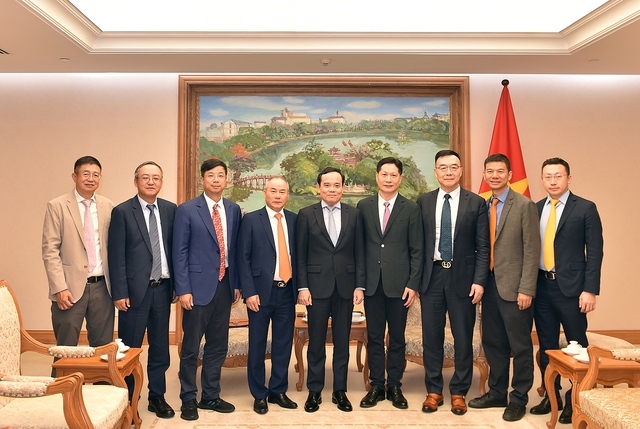 Phó Thủ tướng Chính phủ Trần Lưu Quang tiếp Đoàn doanh nghiệp của Hiệp hội doanh nghiệp Đông Phương (Trung Quốc) - Ảnh: VGP/Hải Minh