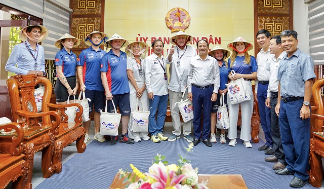 Lãnh đạo UBND tỉnh Bình Định gặp mặt thân mật các thành viên Đội F1H2O Bình Định – Việt Nam.