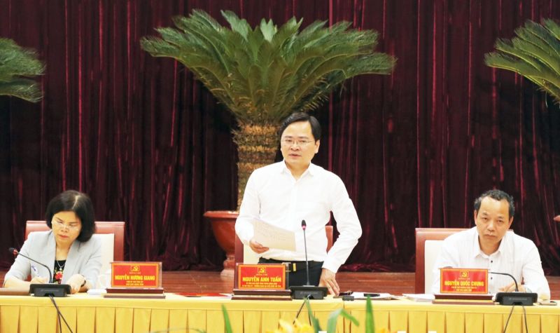 Bí thư Tỉnh ủy Bắc Ninh Nguyễn Anh Tuấn phát biểu tại hội nghị.