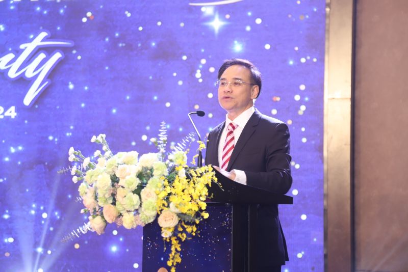 Ông Trần Đoàn Thế Duy - Phó Chủ tịch HĐQT/Tổng Giám đốc Công ty Vietravel phát biểu tại hội nghị