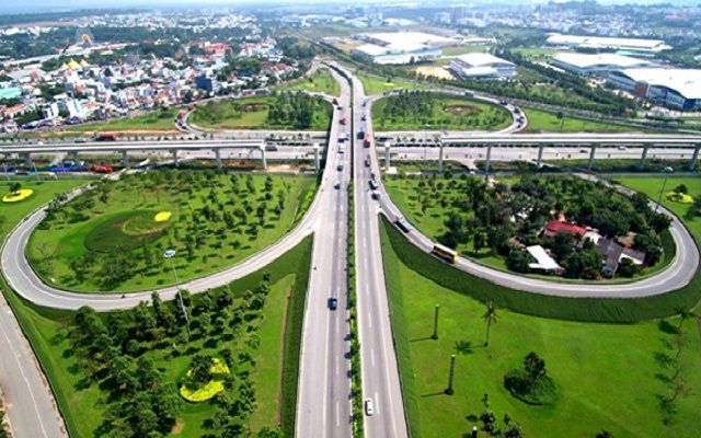 Sáu yêu cầu khẩn trương tháo gỡ vướng mắc cho các công trình giao thông trọng điểm