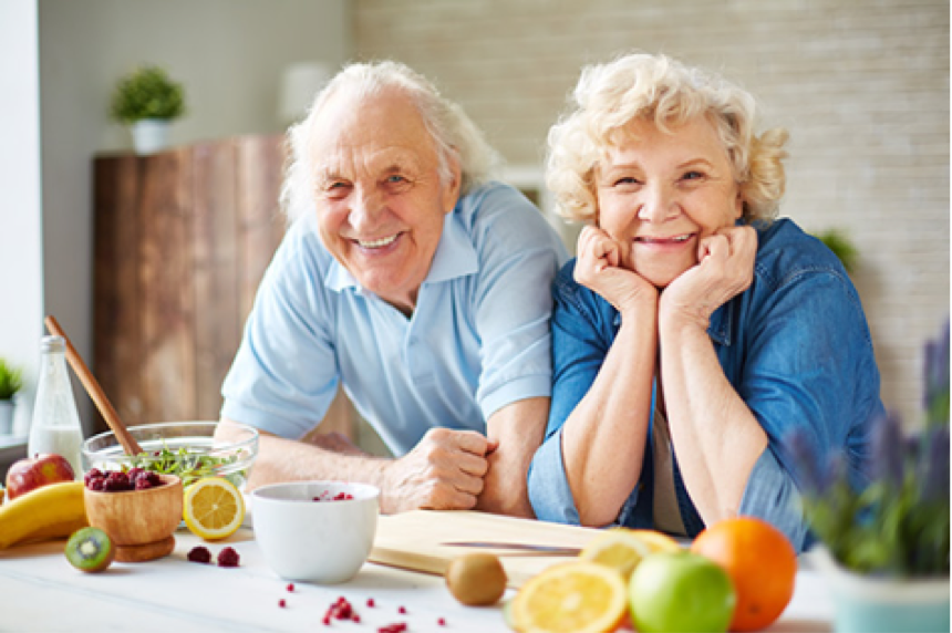 Chế độ ăn uống lành mạnh giúp cải thiện điếc đột ngột ở người cao tuổi