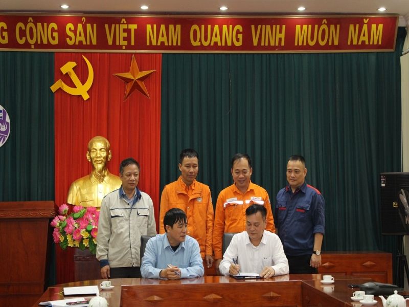Công ty CP Cơ khí Gang Thép ký thỏa thuận điều chỉnh phụ tải với Điện lực TP Thái Nguyên