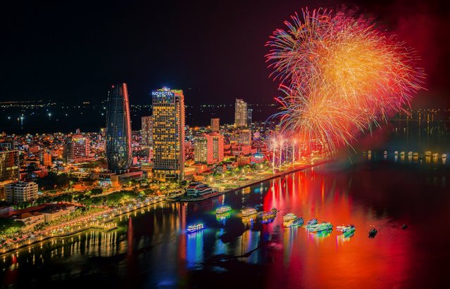Lễ hội pháo hoa quốc tế Đà Nẵng - DIFF 2024 điểm nhấn khách biệt, một “bữa tiệc mùa hè”