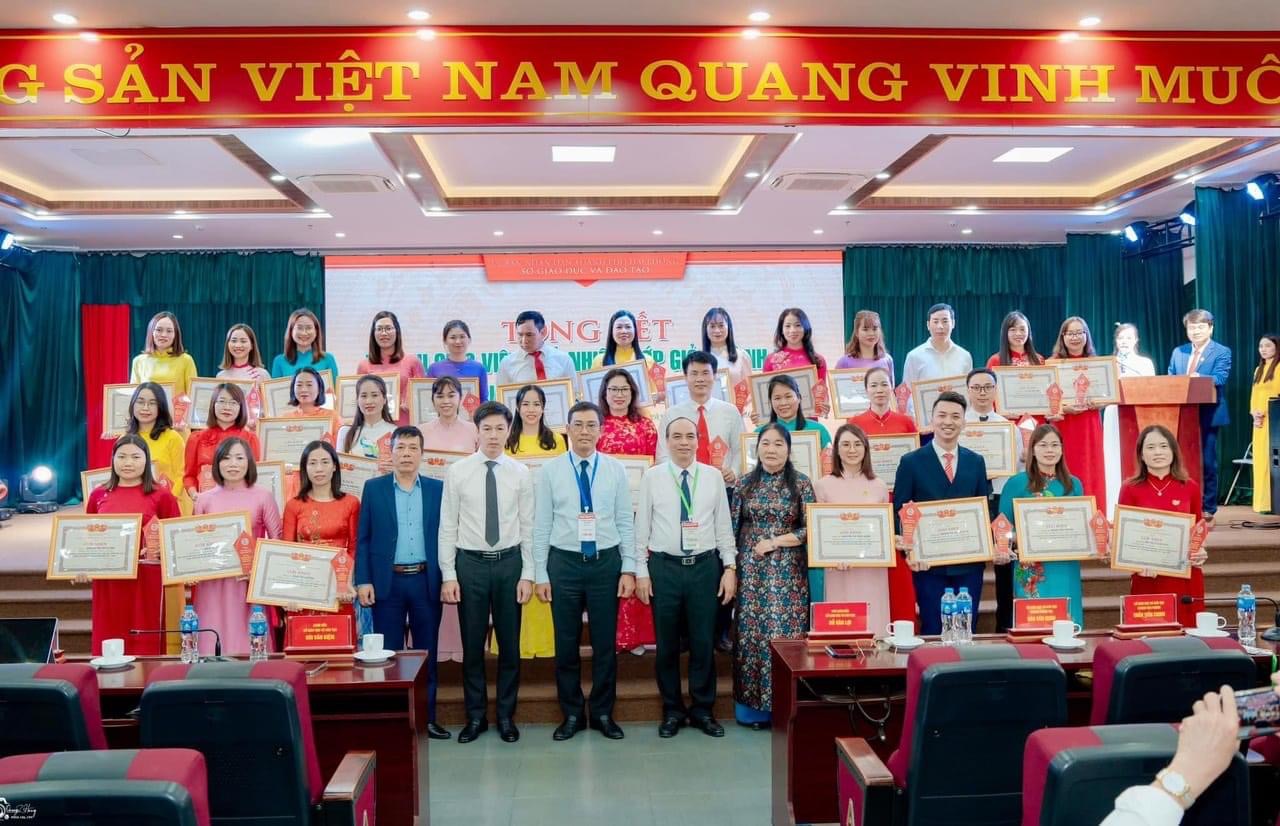 Tổ chức thành công Hội thi Giáo viên chủ nhiệm lớp giỏi thành phố cấp Trung học năm học 2023-2024