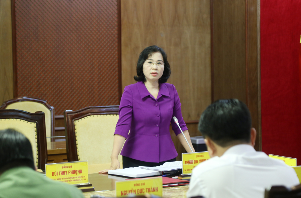 Bà Trịnh Thị Minh Thanh, Phó Bí thư Thường trực Tỉnh ủy, phát biểu tại hội nghị.