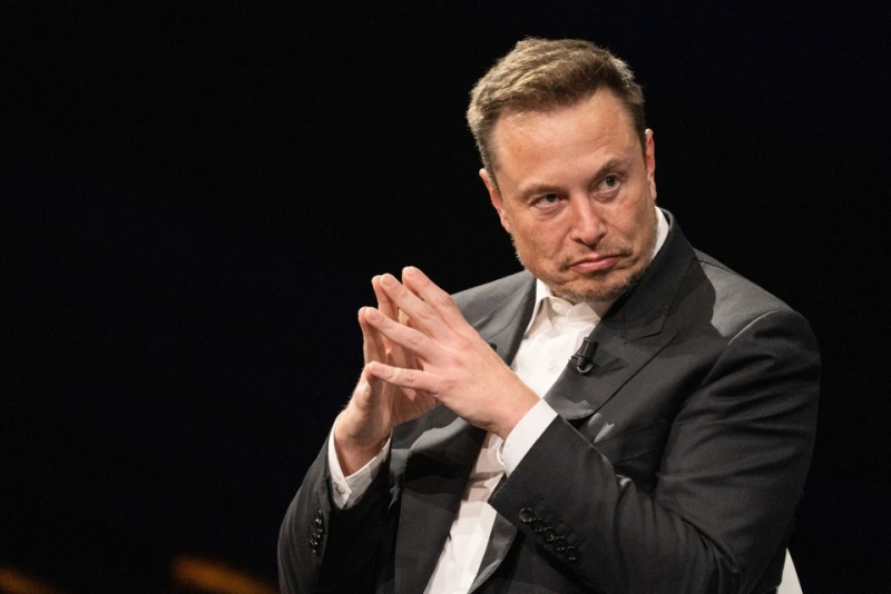Xếp thứ 2 là Elon Musk - CEO của loạt công ty lớn như Tesla, SpaceX... Khối tài sản của ông tăng 15 tỷ USD so với năm 2023 lên 180 tỷ USD. Ảnh: Bloomberg.