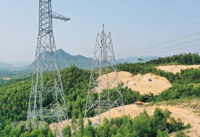 Dự án đường dây 500 kV từ Quảng Trạch (Quảng Bình) ra Phố Nối (Hưng Yên) là dự án trọng điểm quốc gia, có ý nghĩa đặc biệt quan trọng.
